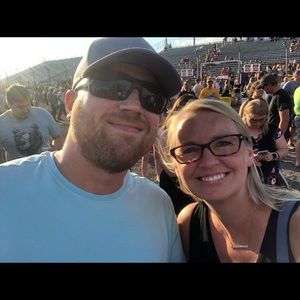 Meet your Posher, Laura